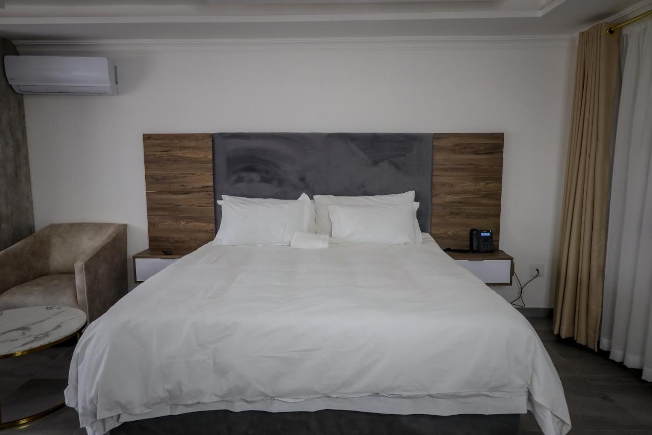 Hotel El Infinito Lifestyle Kempton Park Exterior foto
