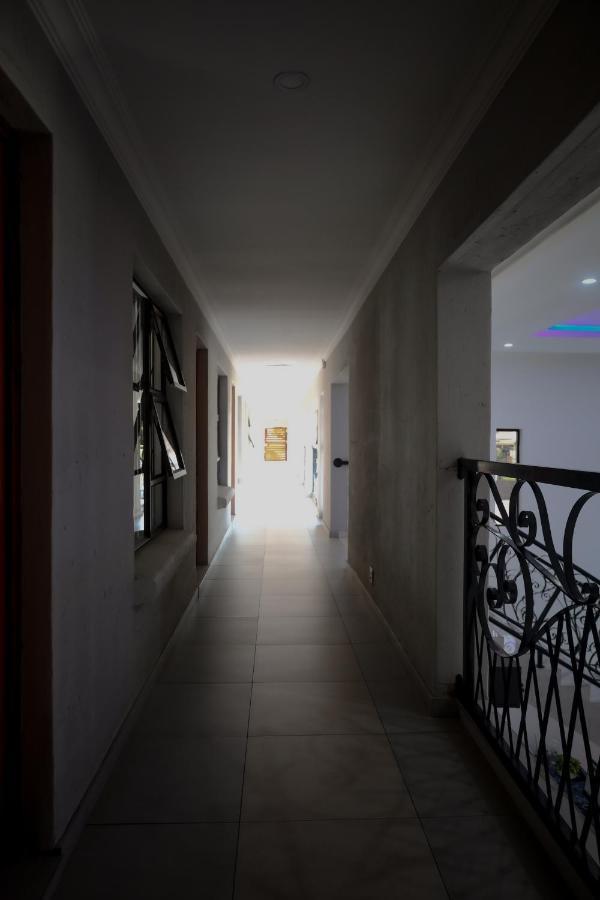 Hotel El Infinito Lifestyle Kempton Park Exterior foto
